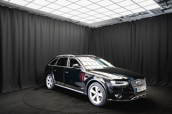 Audi A4 allroad 5 of 5
