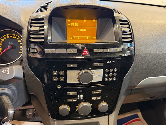 Opel Zafira 13 of 16