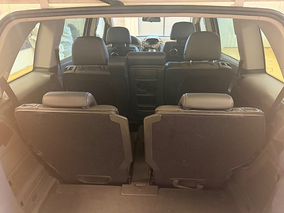 Opel Zafira 11 of 16