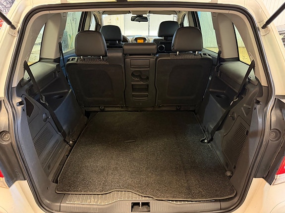 Opel Zafira 16 of 16