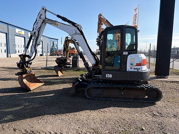 Bobcat E50