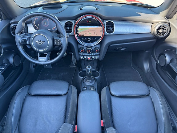 MINI John Cooper Works 10 of 12