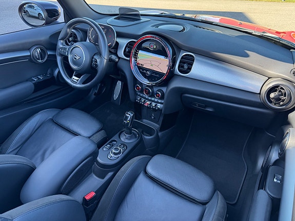 MINI John Cooper Works 11 of 12