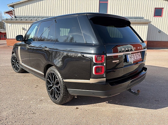 Land Rover Range Rover 3 of 5