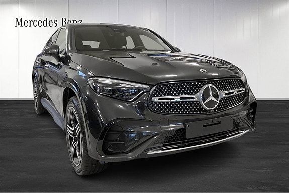 Mercedes-Benz GLC300 de 2 of 5