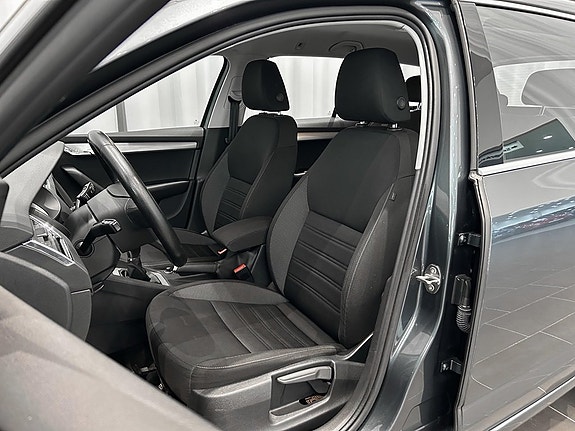 Skoda Octavia 7 of 13