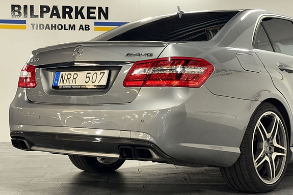 Mercedes-Benz E63 8 of 30