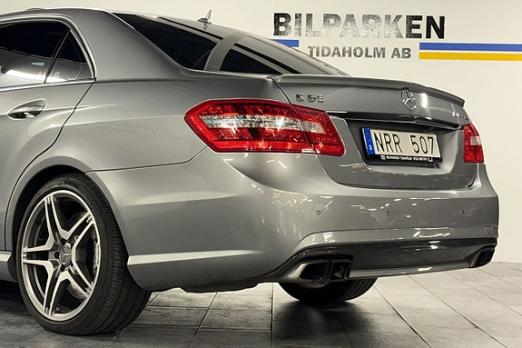 Mercedes-Benz E63 10 of 30