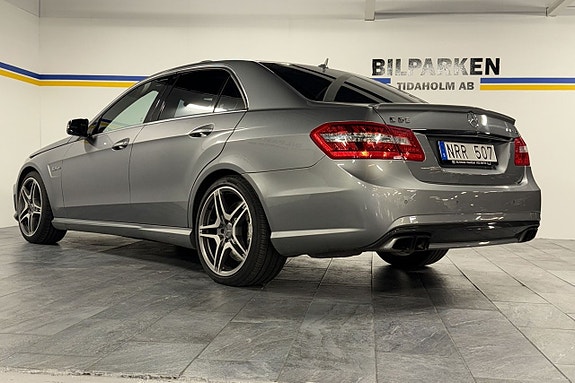 Mercedes-Benz E63 9 of 30