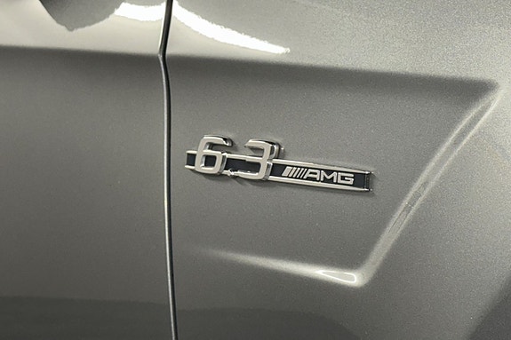 Mercedes-Benz E63 6 of 30