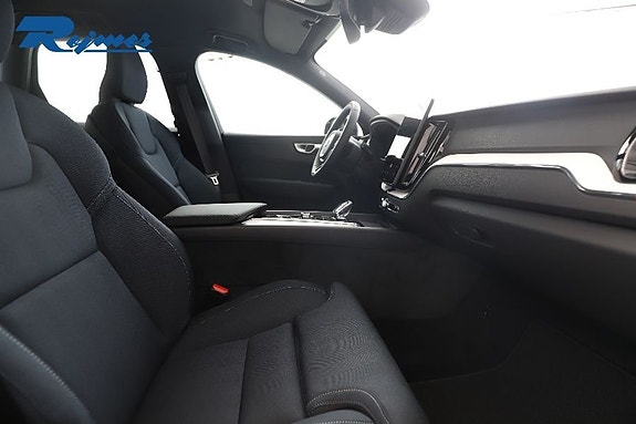 Volvo XC60 4 of 21