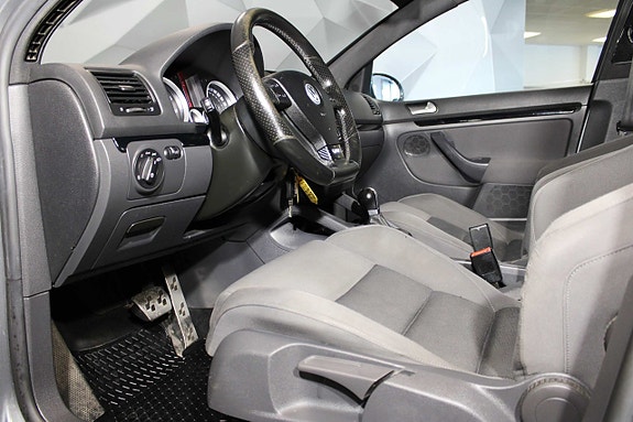 Volkswagen Golf-Serie 12 of 25