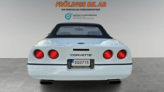 Chevrolet Corvette 5 of 5