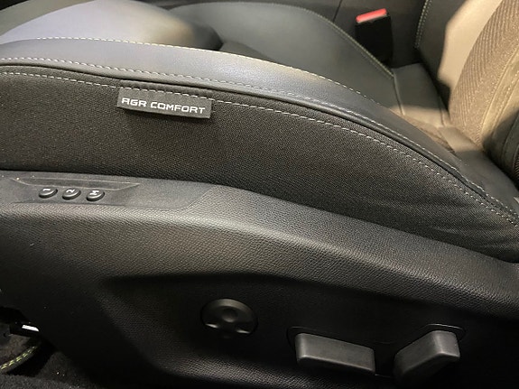 Peugeot 408 18 of 20