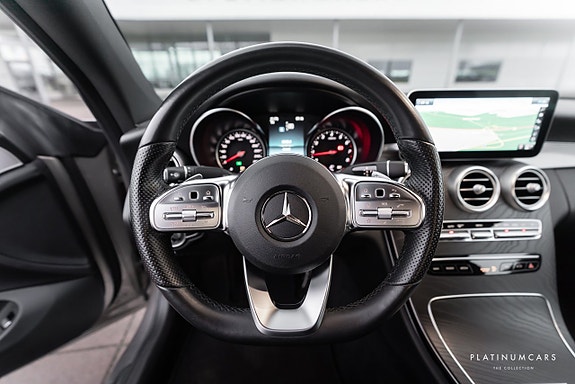 Mercedes-Benz C180 9 of 16