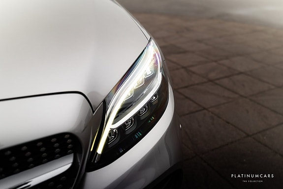 Mercedes-Benz C180 15 of 16