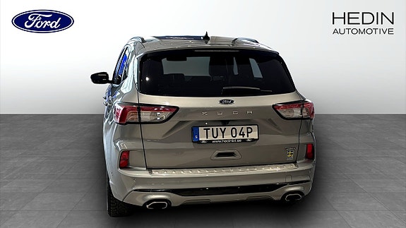 Ford Kuga 2 of 5