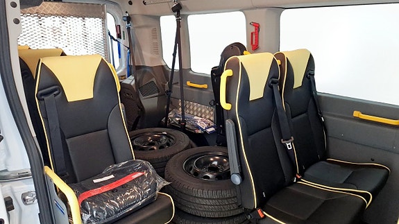 Ford Transit 5 of 5