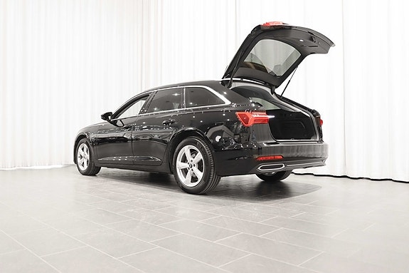 Audi A6 4 of 5