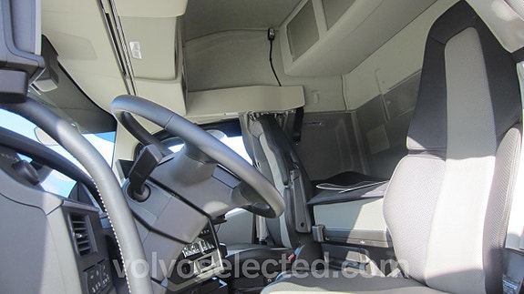 Volvo FH Dragbil med extra allt / AERO 6 of 6