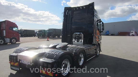 Volvo FH Dragbil med extra allt / AERO 3 of 6