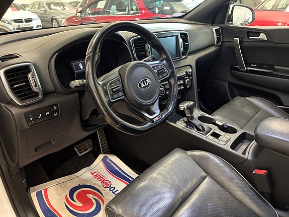 Kia Sportage 12 of 19