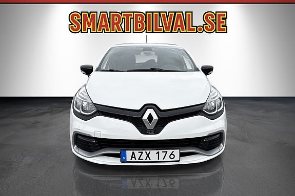 Renault Clio 2 of 5