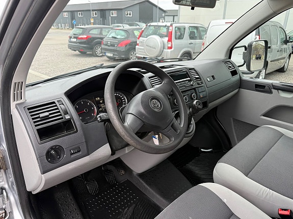Volkswagen Transporter 7 of 21
