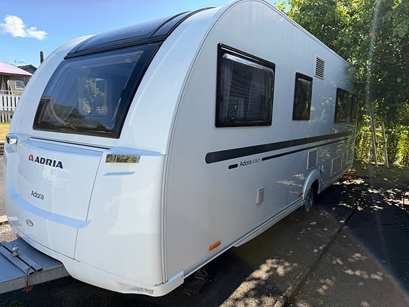 Adria Adora 572UT 4 of 15