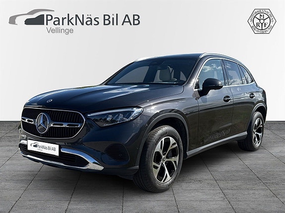 Mercedes-Benz GLC300 de 2 of 5