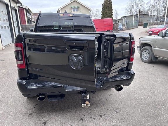 RAM 1500 3 of 17