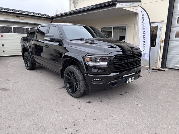RAM 1500 7 of 17