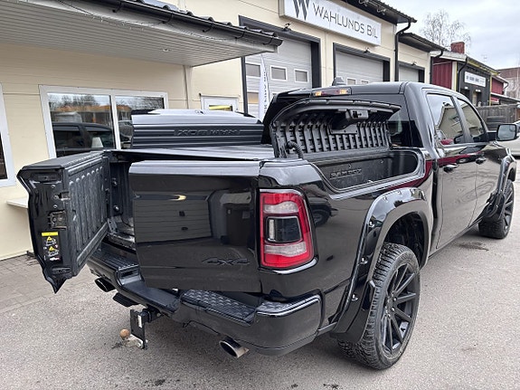 RAM 1500 8 of 17