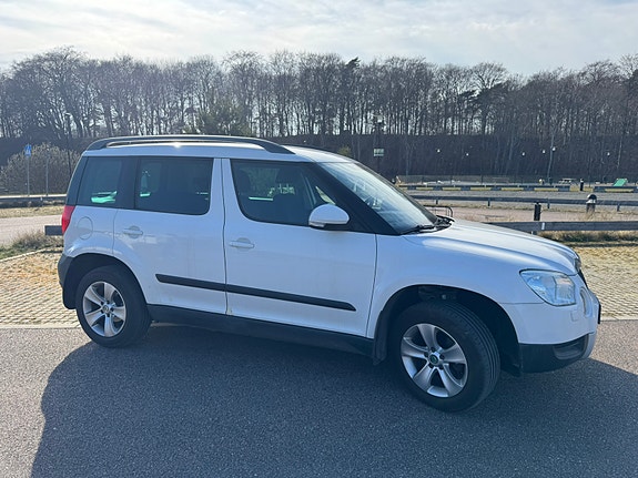 Skoda Yeti 2 of 5