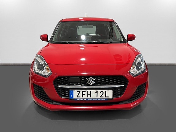 Suzuki Swift 2 of 14