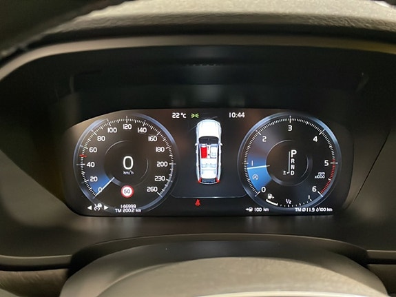 Volvo V90 Cross Country 9 of 18