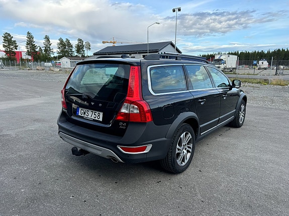 Volvo XC70 5 of 5