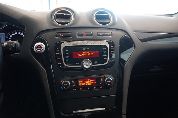 Ford Mondeo 9 of 13