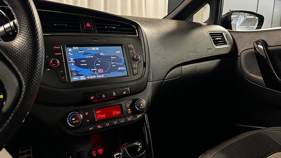 Kia Ceed 15 of 22