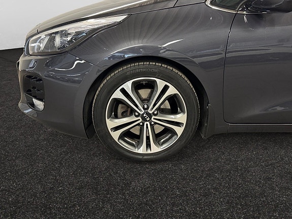 Kia Ceed 4 of 22