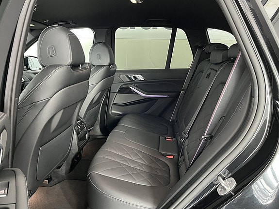 BMW X5 11 of 15