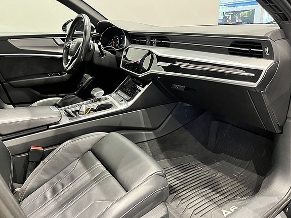 Audi A6 12 of 13