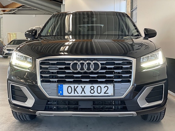 Audi Q2 2 of 20