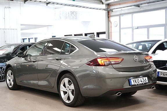 Opel Insignia 3 of 5