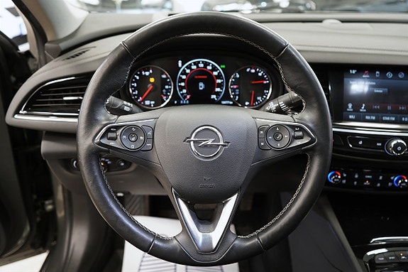 Opel Insignia 17 of 26