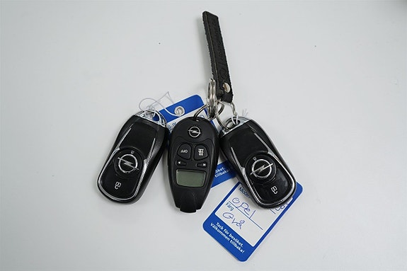 Opel Insignia 25 of 26