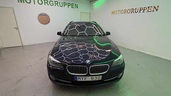 BMW 525d 6 of 13