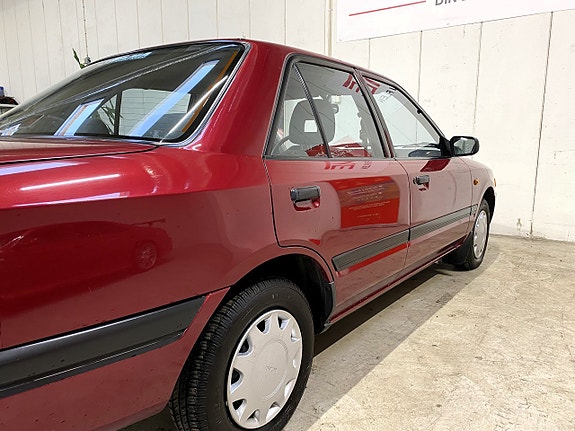 Mazda 323 6 of 14