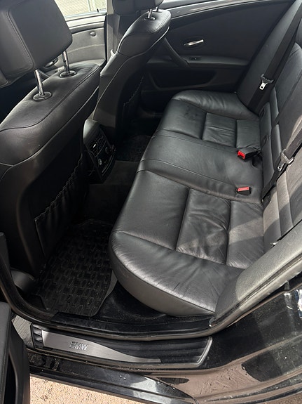 BMW 530i 8 of 10