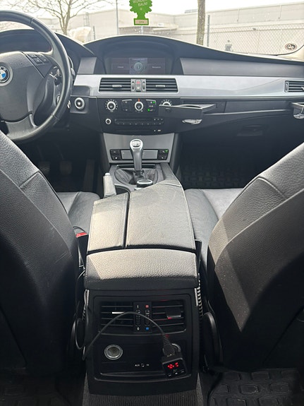 BMW 530i 7 of 10